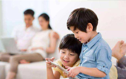 二宝教育技巧:二孩家庭该如何正确教育?